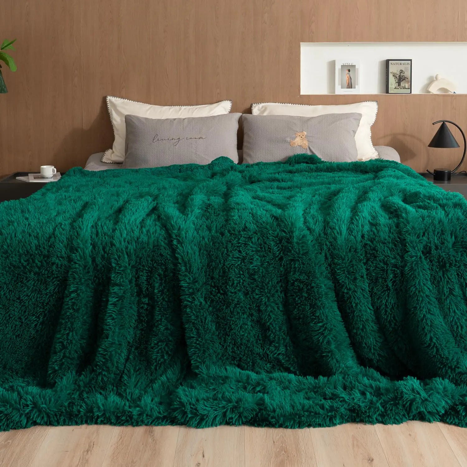 Pawque Faux Fur Blankets Queen Size